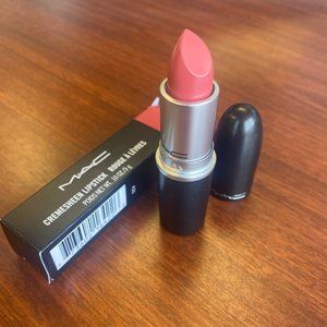 MAC CremeSheen Lipstick